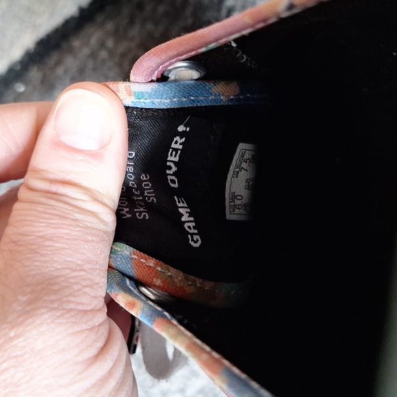 Rare super mario bros game over nintendo vans size 7.5 womens - Picture 7 of 8